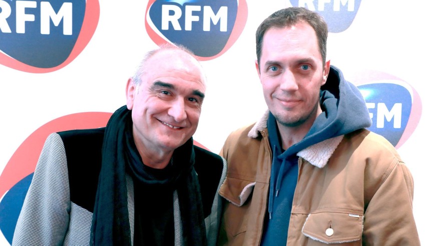 Découvrez l'interview de Grand Corps Malade au micro de Pascal Nègre !