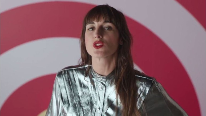 Printemps de Bourges: la parité, «bien et nécessaire» pour Juliette Armanet