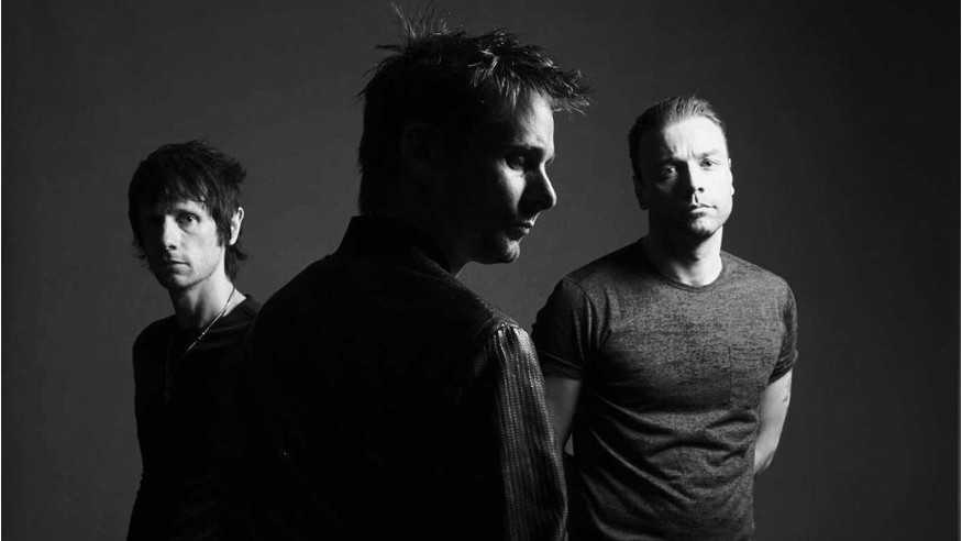 Le groupe Muse dévoile quelques images de son prochain clip «Pressure»