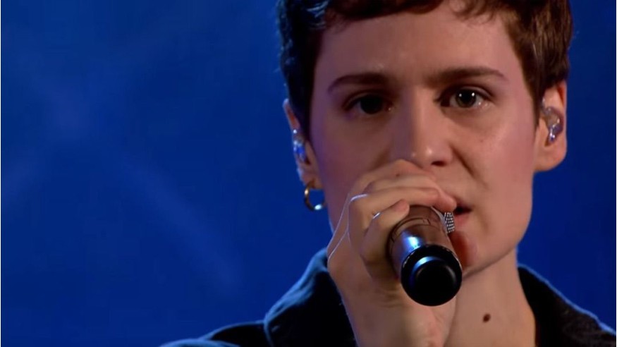 Christine and the Queens reprend «No Ordinary Love» de Sade pour Spotify