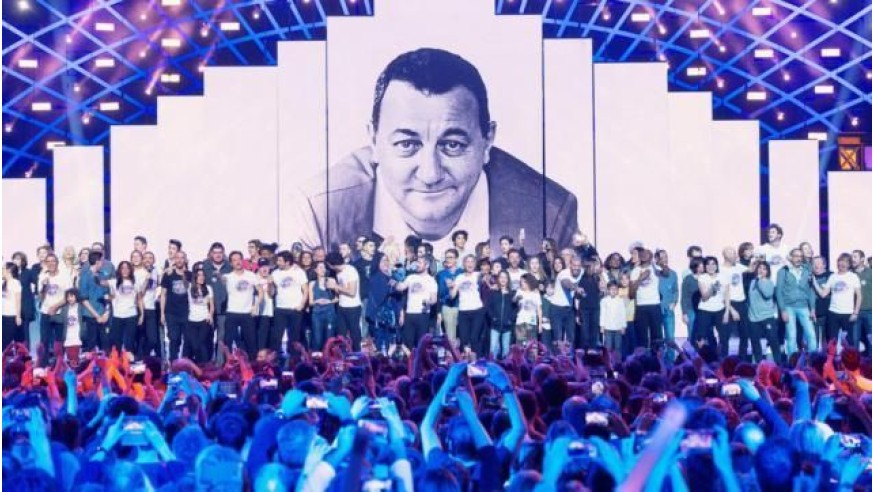 Claudio Capeo et Slimane rejoignent la troupe des Restos du Cœur!