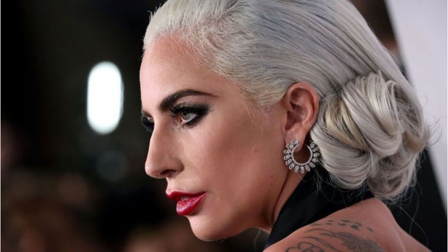 Lady Gaga acclamée aux Critics Choice Awards