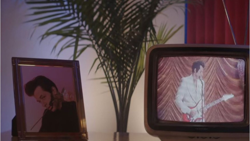 Mark Ronson : découvrez le clip de «Late Night Feelings» feat Lykke Li