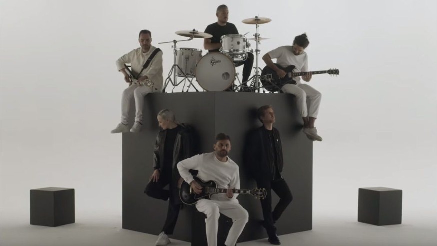 Madame Monsieur : découvrez le clip du titre «Les lois de l’attraction» enregistré avec Kyo