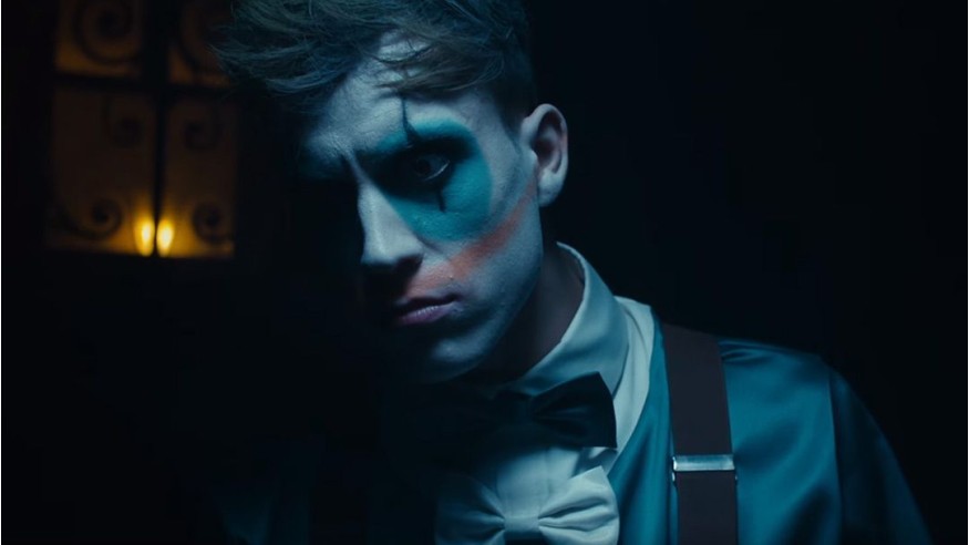 Loïc Nottet enchante Halloween avec son court-métrage «Candy»