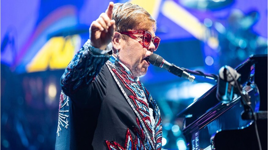 Elton John, Taylor Swift, Katy Perry... Quel artiste a gagné le plus d'argent dans les années 2010 ?