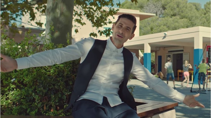 «On va RFR le monde» : Silvàn Areg invite ses fans à participer à un clip collectif !