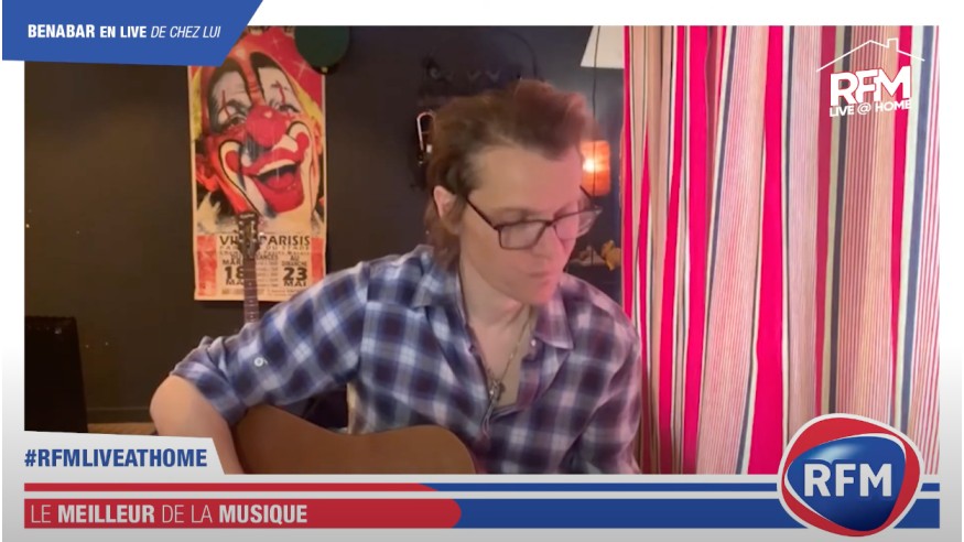 RFM Live @ Home : Benabar interprète «Chevaliers sans armure» et «Belle journée» de chez lui !