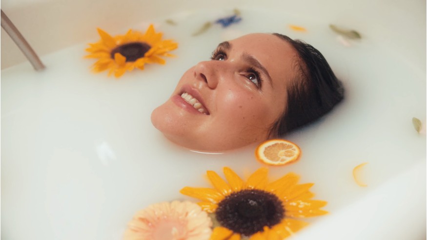 Crédit photo : Capture d'écran YouTube - les p'tites jolies choses, Joyces Jonathan