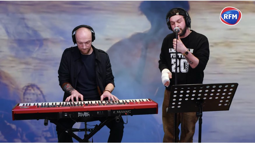 [#RFM40ans] Claudio Capéo reprend « Se Bastasse Una Canzone » d'Eros Ramazzotti !