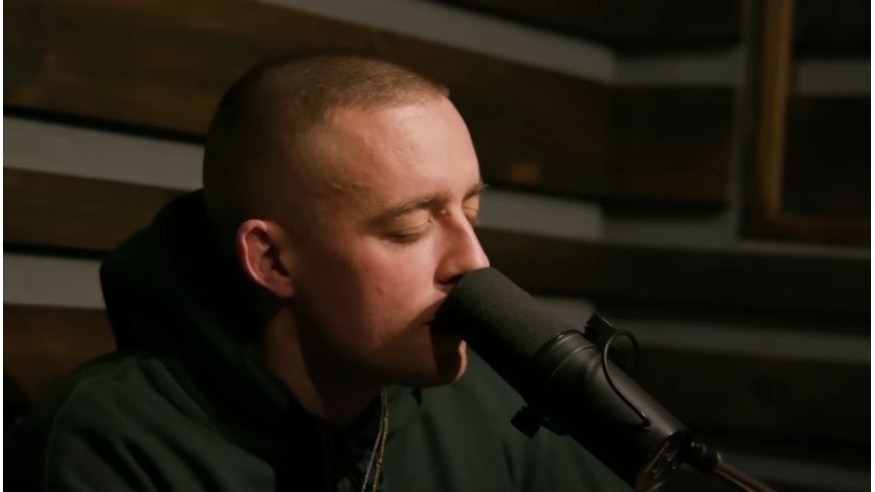 Dermot Kennedy dévoile son nouveau single « Innocence & Sadness »