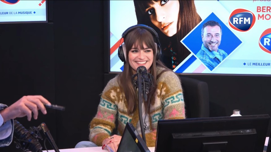 Découvrez l'interview de Clara Luciani au micro de Bernard Montiel !