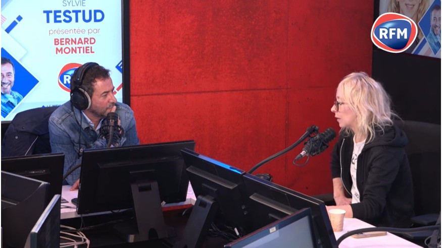 Sylvie Testud : découvrez son interview au micro de Bernard Montiel