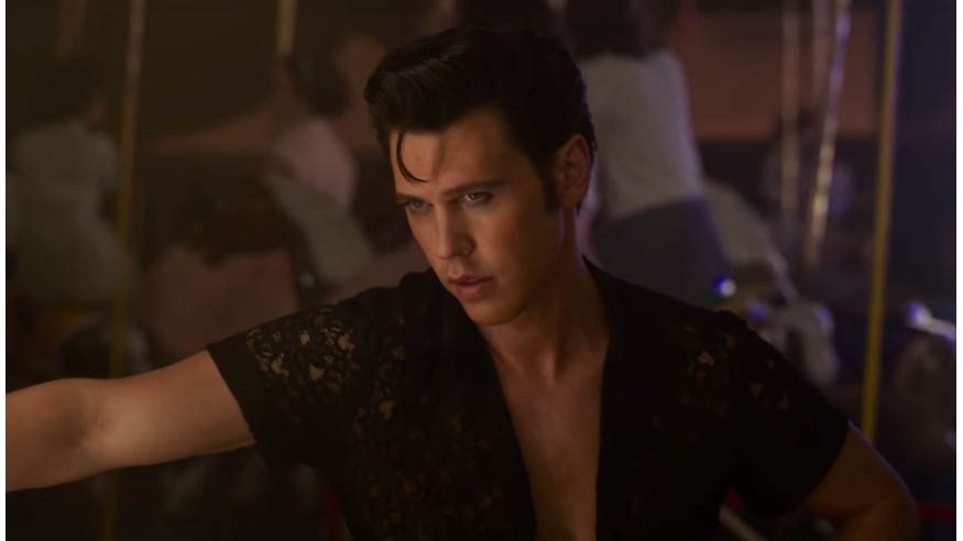 Elvis Presley x Britney Spears: Découvrez « Toxic Las Vegas » !