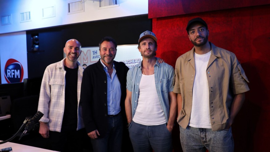 Philippe Lacheau, Tarek Boudali et Julien Arruti au micro de Bernard Montiel : "
