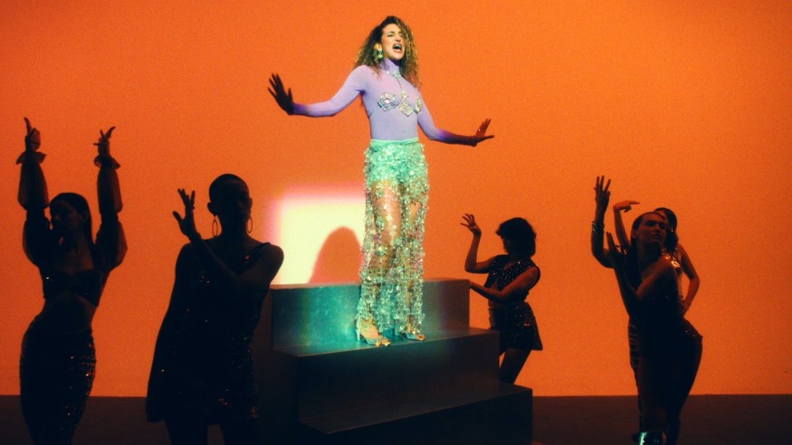 Clip festif pour Kimberose avec "You made me pray"