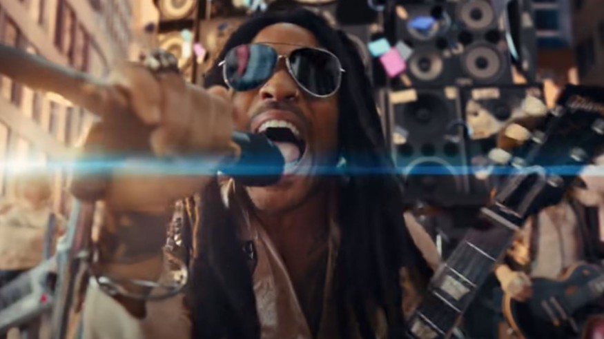 Lenny Kravitz dans les rues de New York pour "Human"